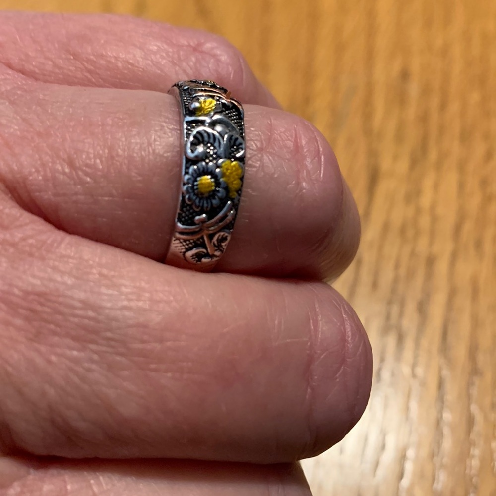 Dragonfly Ring - Picture 4 of 4